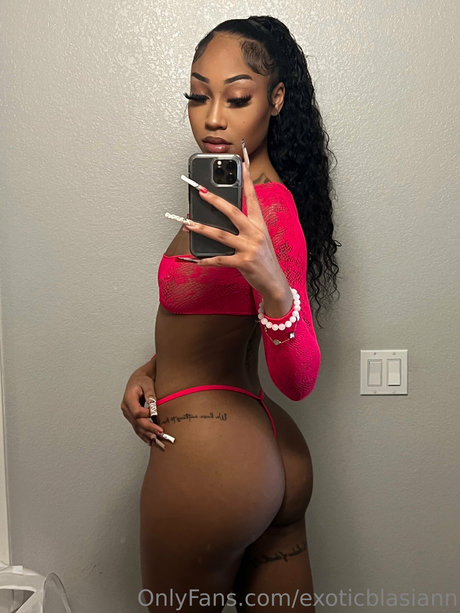 Exoticblasiann_ sex model pics