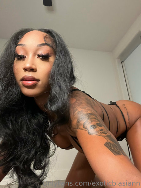 Exoticblasiann_ pornstar beautiful gallery