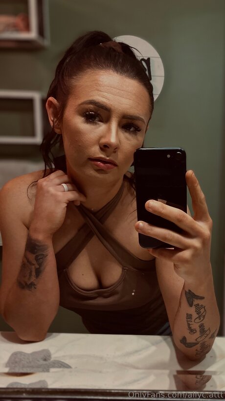 Allyc Attt sexy model archive