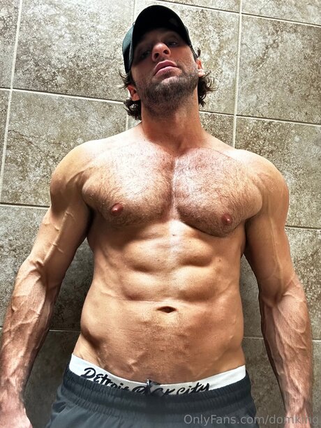 Domking star naked image