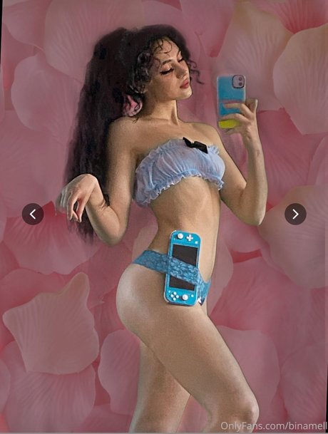 Mina Bell_ star xxx photos