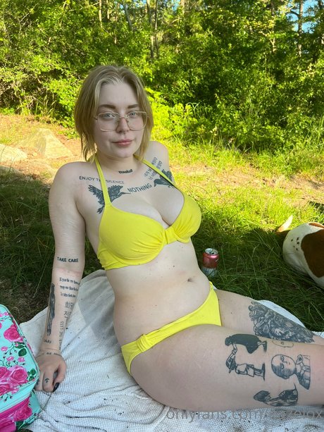 curvy lingerie onlyfans free nude pics