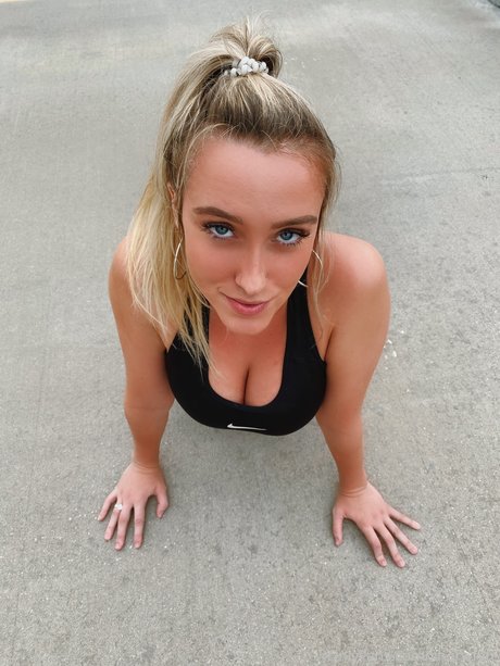 Cher White sexy actress photos