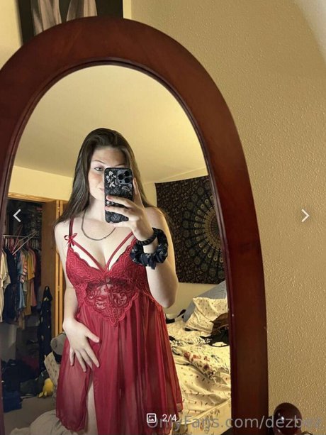 Dezbez beautiful model pics