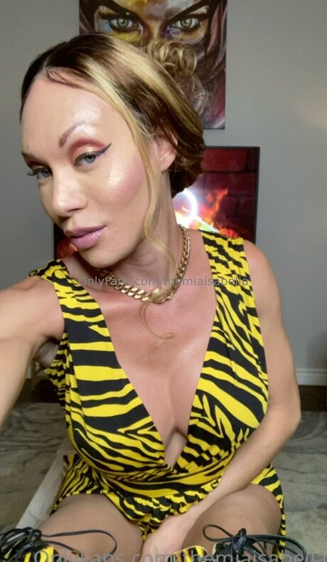 Themiaisabella beautiful star image