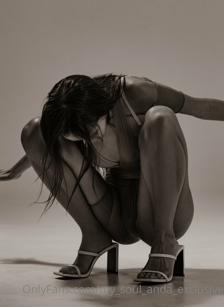 _Anda Kiev nude thumbnail