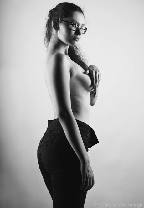 zulemagirl adult star img