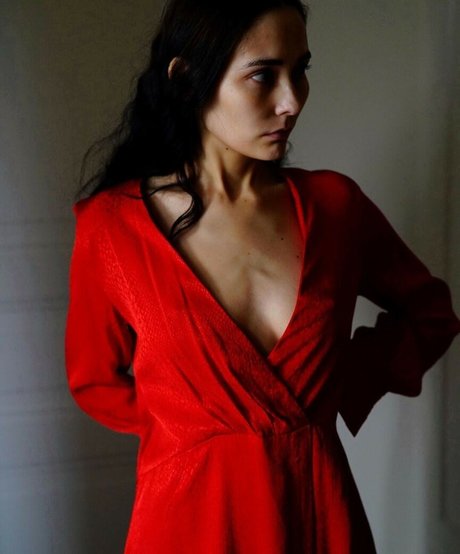 Zukhra Galina star adult photo