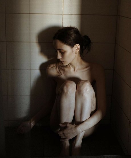 Zukhra Galina pretty star image