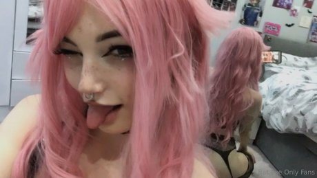 Bat Exe xxx actress pics