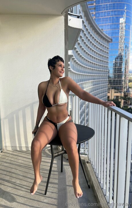 Msjgrenaway perfect model pictures