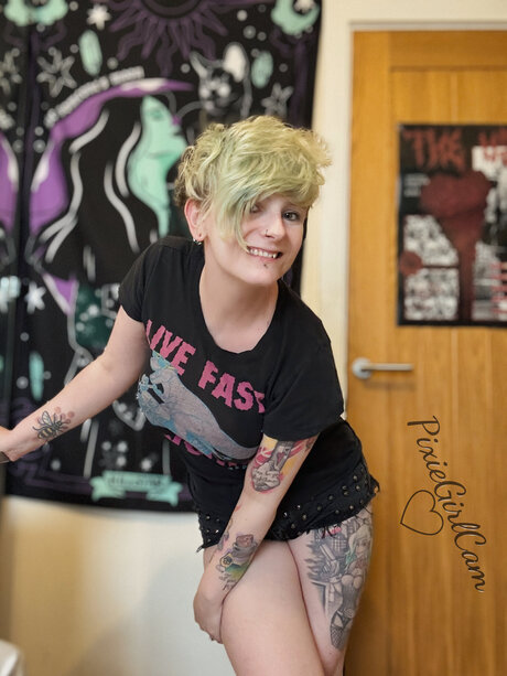 Pixiegirlcam pornstar exclusive image