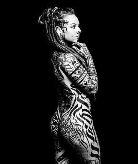 zopferl model best picture