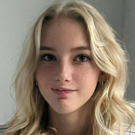 pregnant princess onlyfans free naked pictures