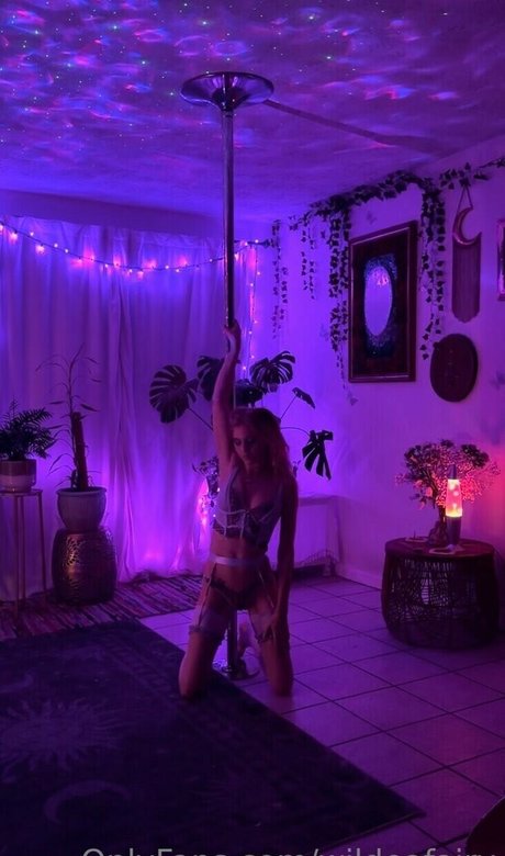 Emerald Wildea nice actress pic