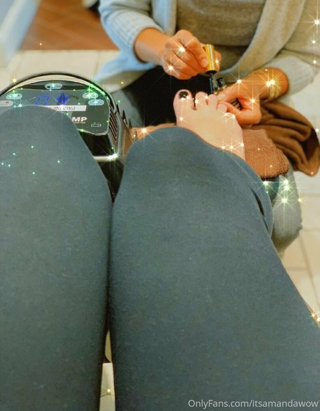 cute babe onlyfans naked photo