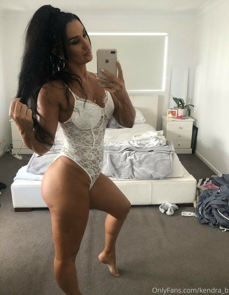 Kendra Banks free model pic