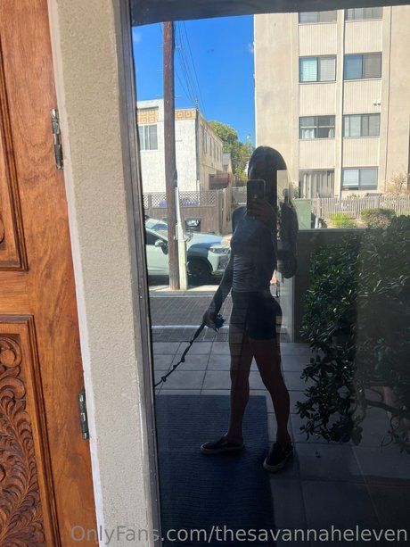 Thesavannaheleven model exclusive img