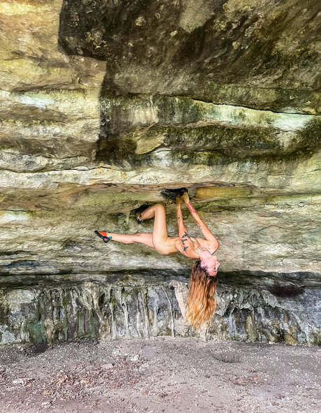 squirting pussy onlyfans free nude photos