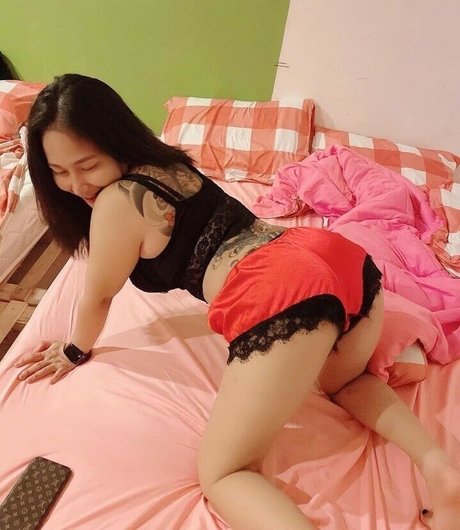 Zernanbababa porn model photo