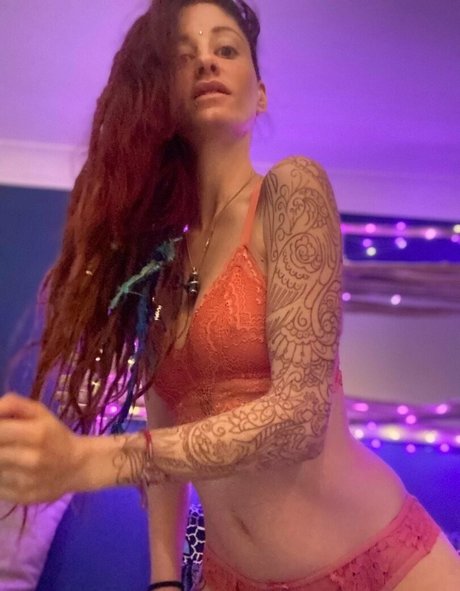 shemale riding onlyfans free nude photo