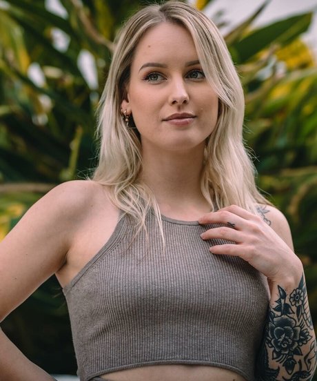 huge shemale onlyfans art xxx pics