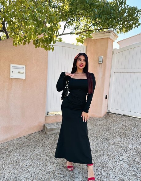 curvy ebony onlyfans hd image