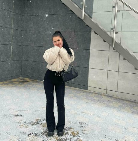 angelicalena pornographic actress pic