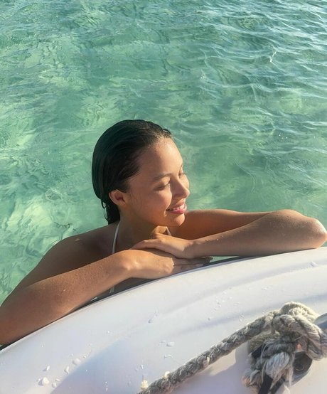 Fiona Barron star nude pictures