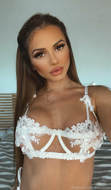 russian mom onlyfans erotic photo