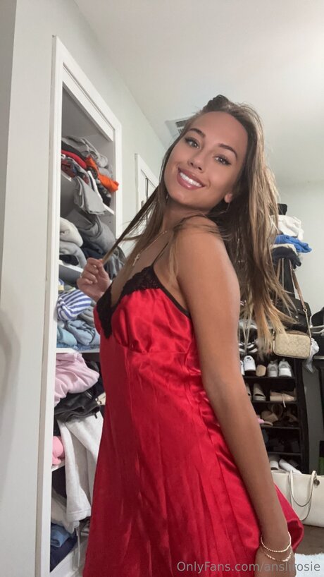 Anslirosie xxx model photos