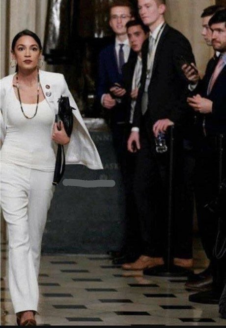 Alexandria Ocasio Cortez model naked img