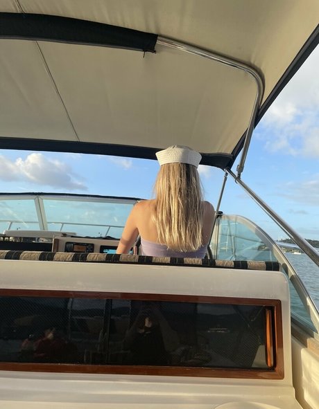 ginger teen onlyfans hot sexy images