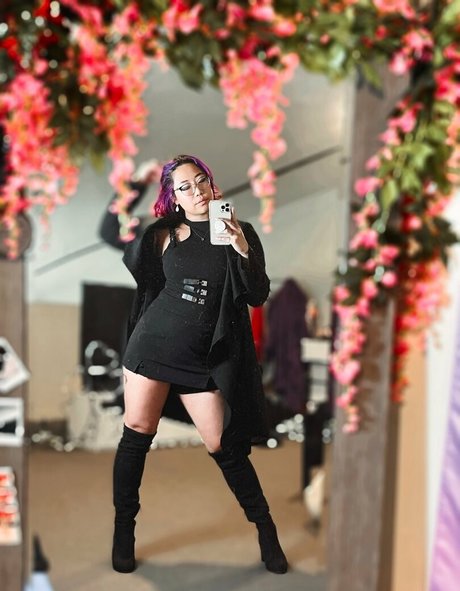 blonde young onlyfans sexy xxx photo