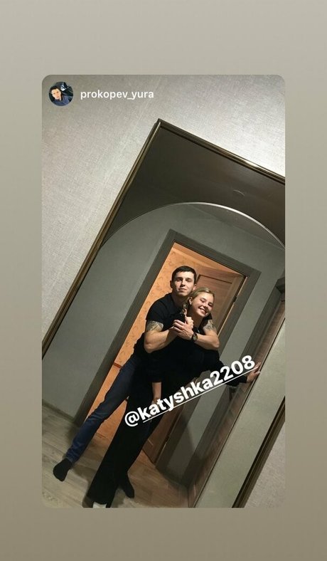 katyshka2208 nude pornstar pics