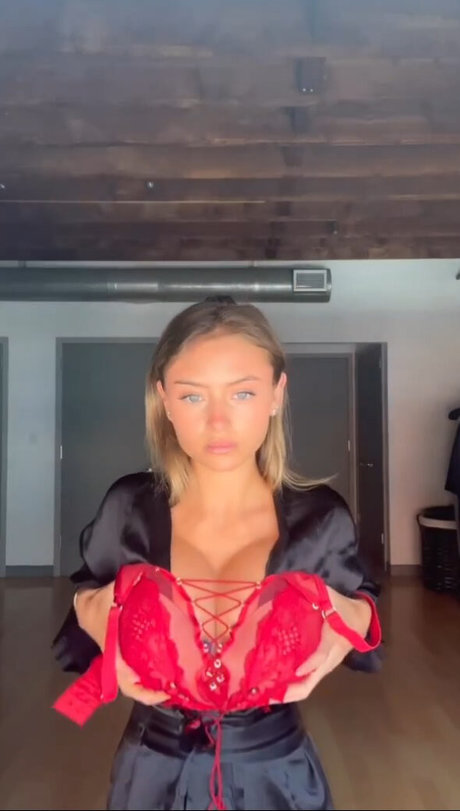 young ebony onlyfans porno pic