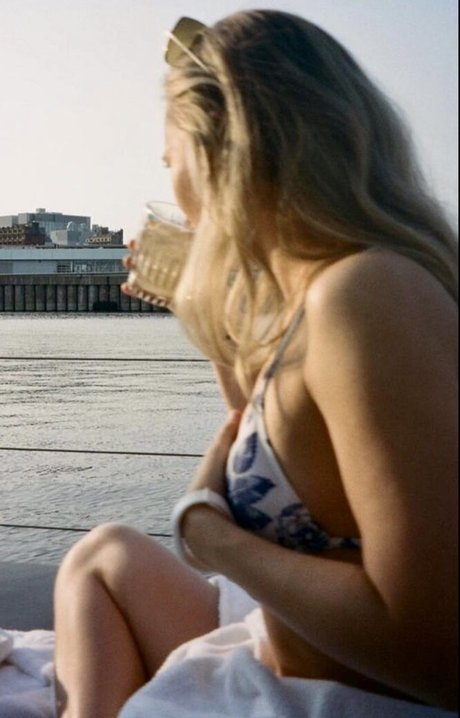 cosplay fuck onlyfans hot sexy pic