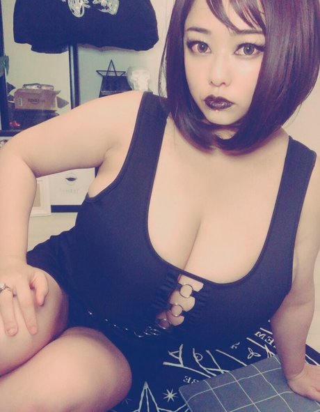 Pchan666 pornstar nude photo