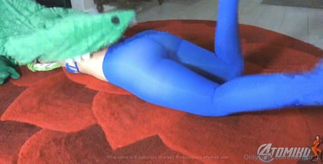 tomiko 1 model hd photo