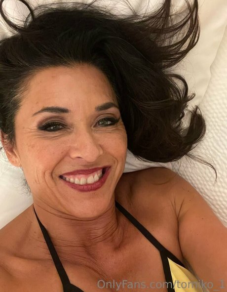 tomiko 1 nudes star picture