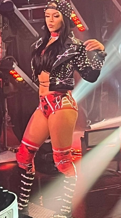 Cora Jade naked pornstar image