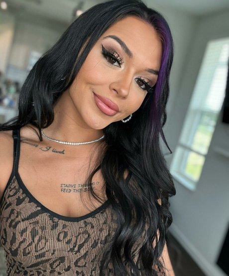 Cora Jade pornstar pretty pics