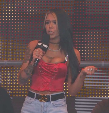 Cora Jade model adult photos