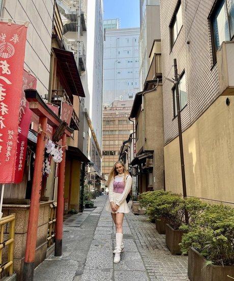 Fasffy beautiful pornstar photo