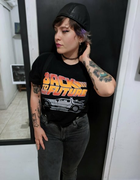 huge shemale onlyfans adult pic