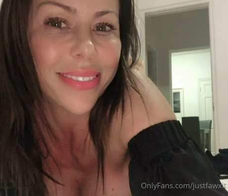 bald pussy onlyfans free porn photo