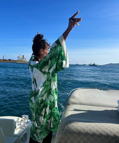 shemale riding onlyfans erotic picture