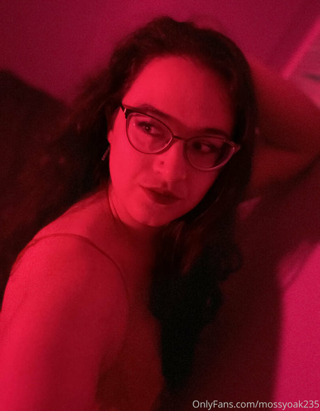 mossyoak235 pornstar exclusive pictures