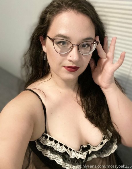 mossyoak235 sex model image