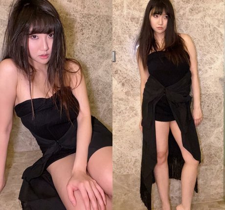 shaved onlyfans nice photo